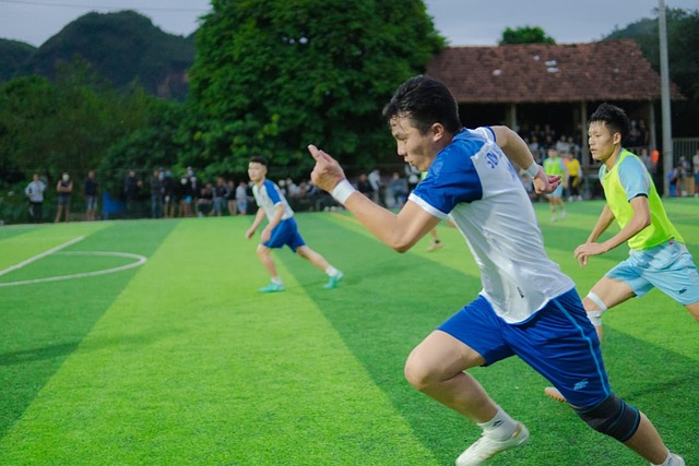 尤其值得肯 尤其值得肯